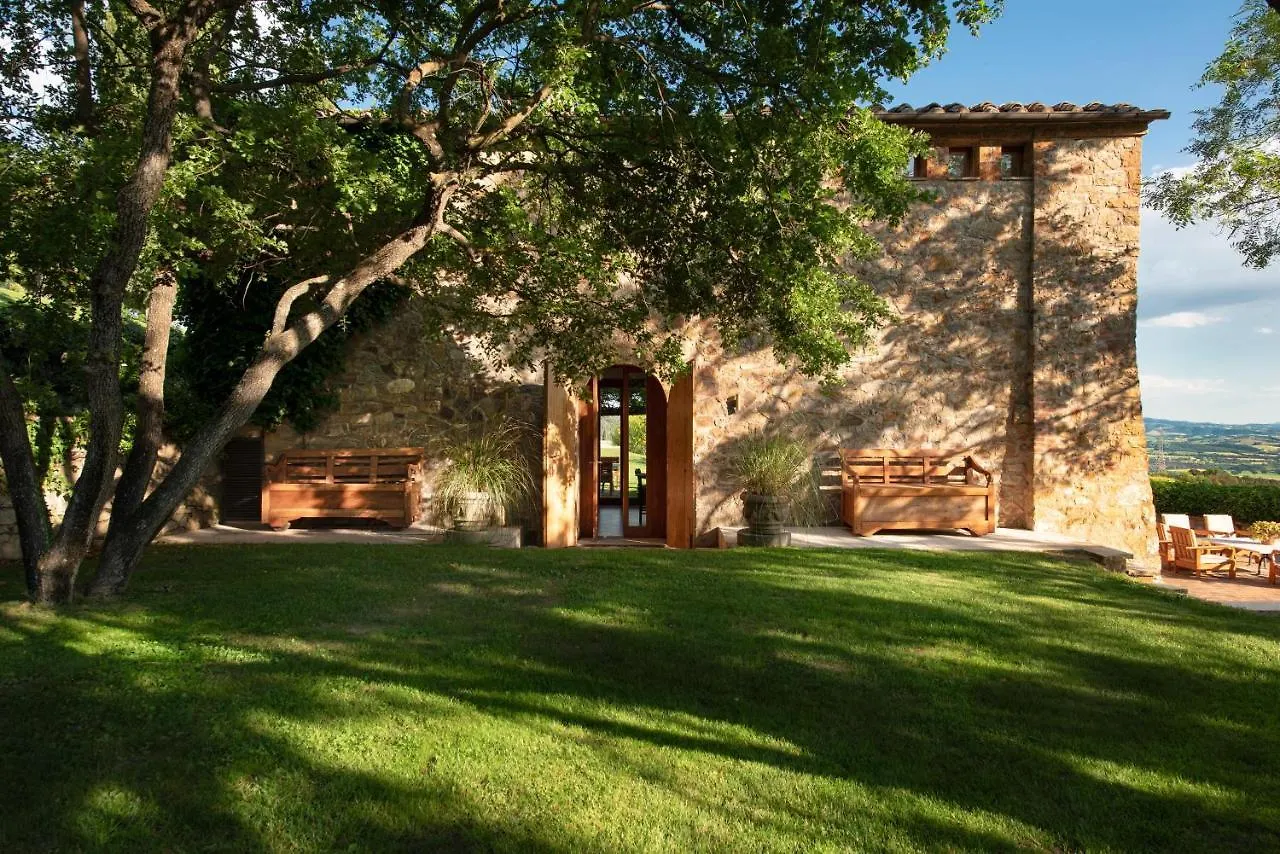 Villa Castello Di Vicarello Sasso dʼOmbrone Alloggio per agriturismo