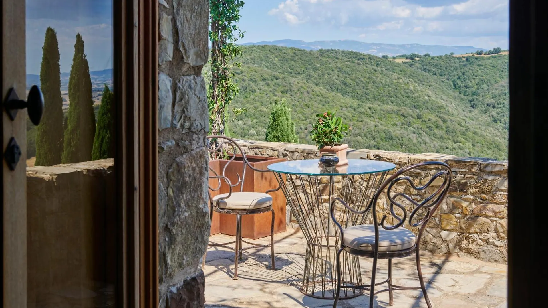 Villa Castello Di Vicarello Sasso dʼOmbrone
