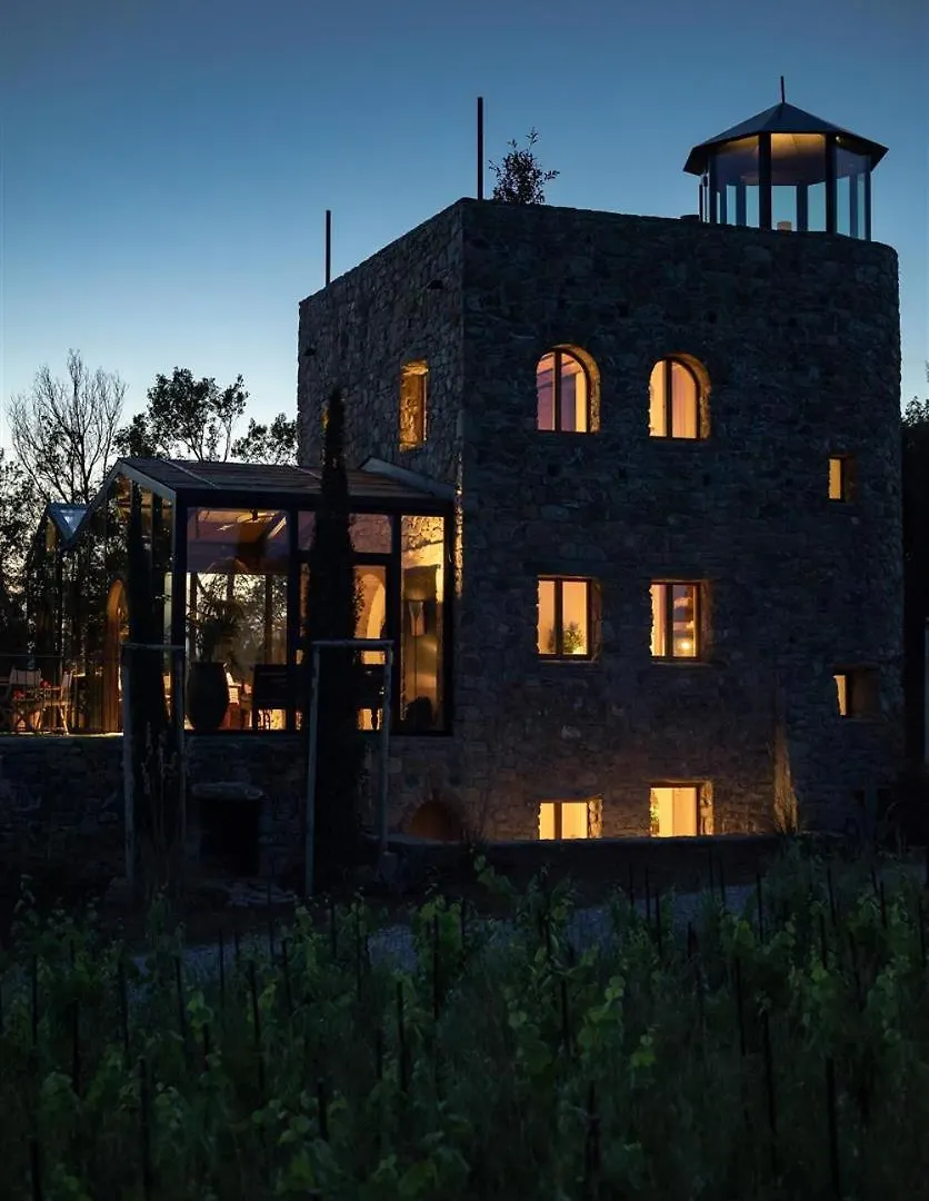 Villa Castello Di Vicarello Sasso dʼOmbrone 0*,  Italia
