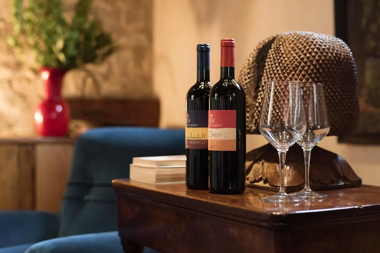 팜스테이 사소 돔브로네 Castello Di Vicarello 빌라