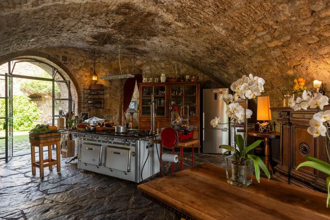 팜스테이 사소 돔브로네 Castello Di Vicarello 빌라 이탈리아